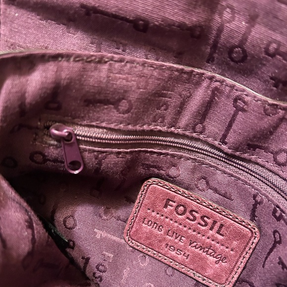 Fossil crossbody purse - Picture 10 of 11